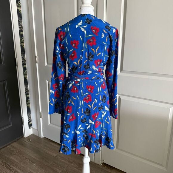 Intermix 100% Silk Blue Floral Long Sleeve Wrap Mini Dress Size XS - Picture 3 of 7